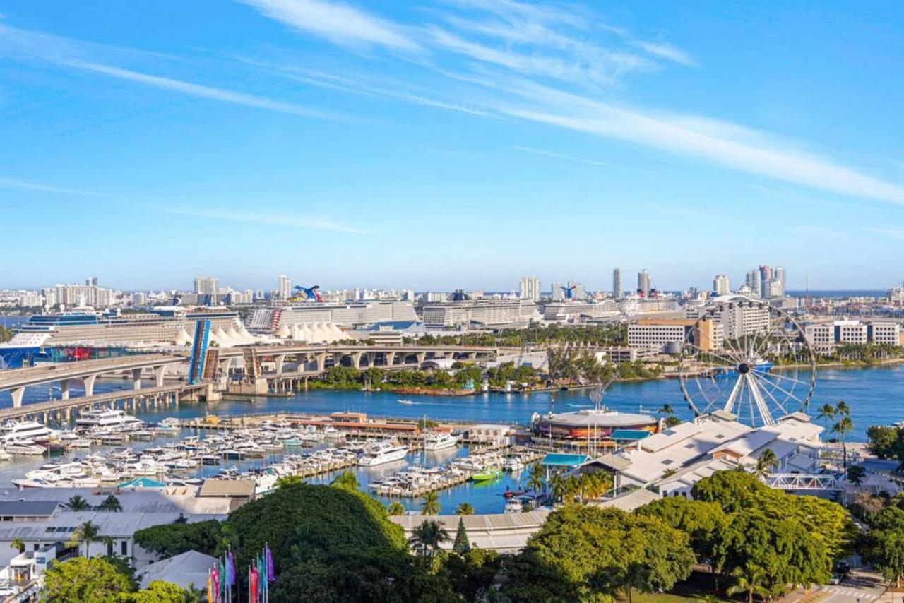 Corner Condo W/ Unrivaled Views マイアミ エクステリア 写真