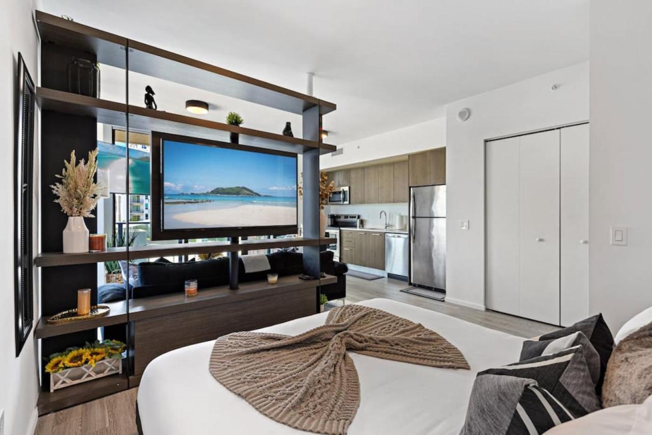 Corner Condo W/ Unrivaled Views マイアミ エクステリア 写真