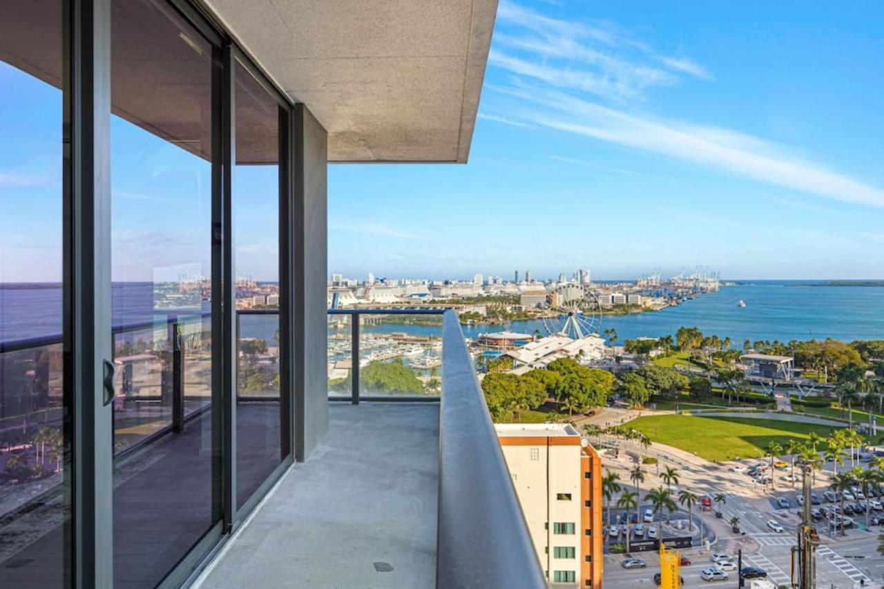 Corner Condo W/ Unrivaled Views マイアミ エクステリア 写真